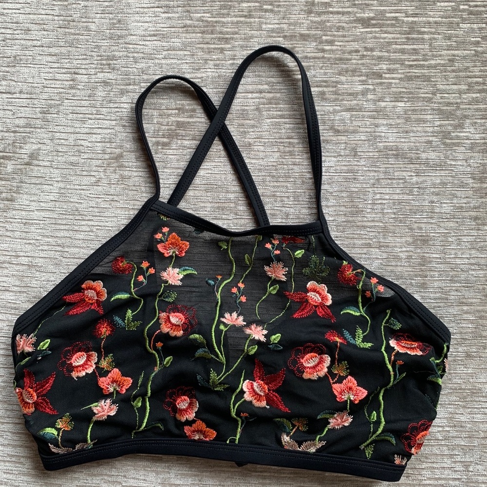 Xhilaration Halter Bikini Top Size D